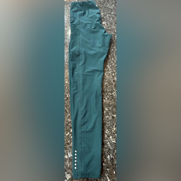 Marika Pants - Bundle 3/$25 
Marika (S) high waisted pocket leggings